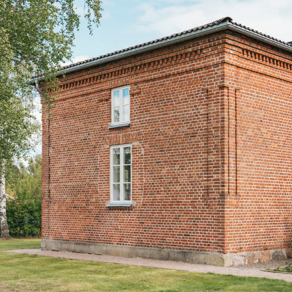 renovera tegelfasad i skondal stockholm